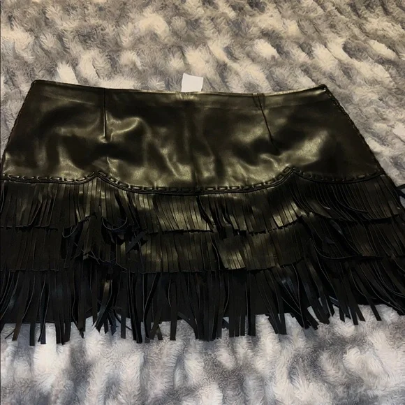 Idyllwind Black Leather Fringe Skirt - Picture 4 of 7